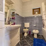 Apartment Ava Apartmani