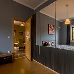 Ava Apartmani